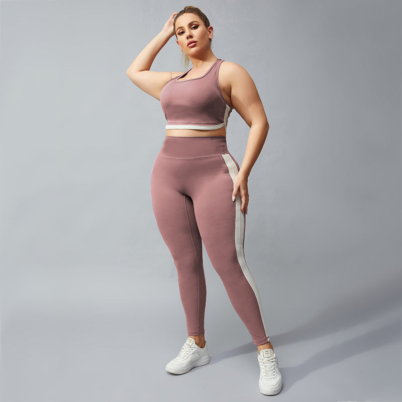 PLUS SIZE FITNESS LEGGINGS/BRA